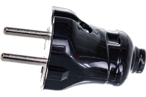 Вилка штепсельная черная 6А IEK EVP20-06-01-K02